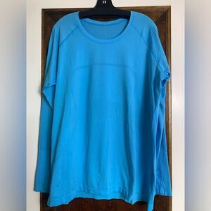 Lululemon Swiftly Tech LS 2.0 Size 20 Small Hole